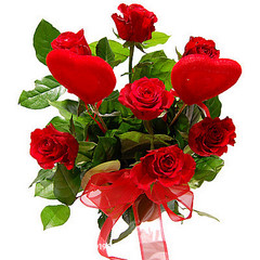 bukiet czerwonych róż